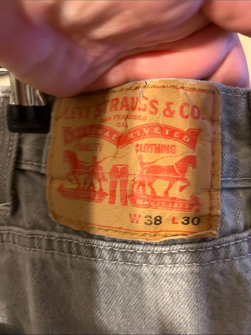 Levi’s Grey Carpenter Jeans Size 38x30 - Picture 3 of 4
